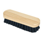 ЧЕТКА ЗА ОБЛЕКА