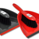 ЛОПАТКА СО ЧЕТКА